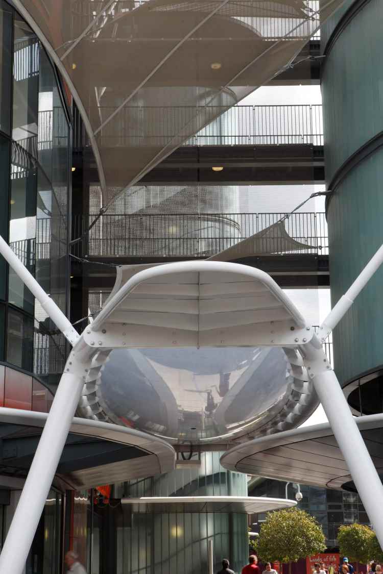 ETFE Air Filled Pillow Steel Canopy With PVC Cable Tensioned Fabric Membrane Above